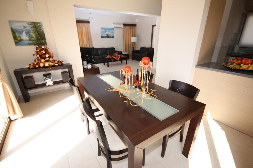 Holidays Villas Pissouri Phòng bức ảnh